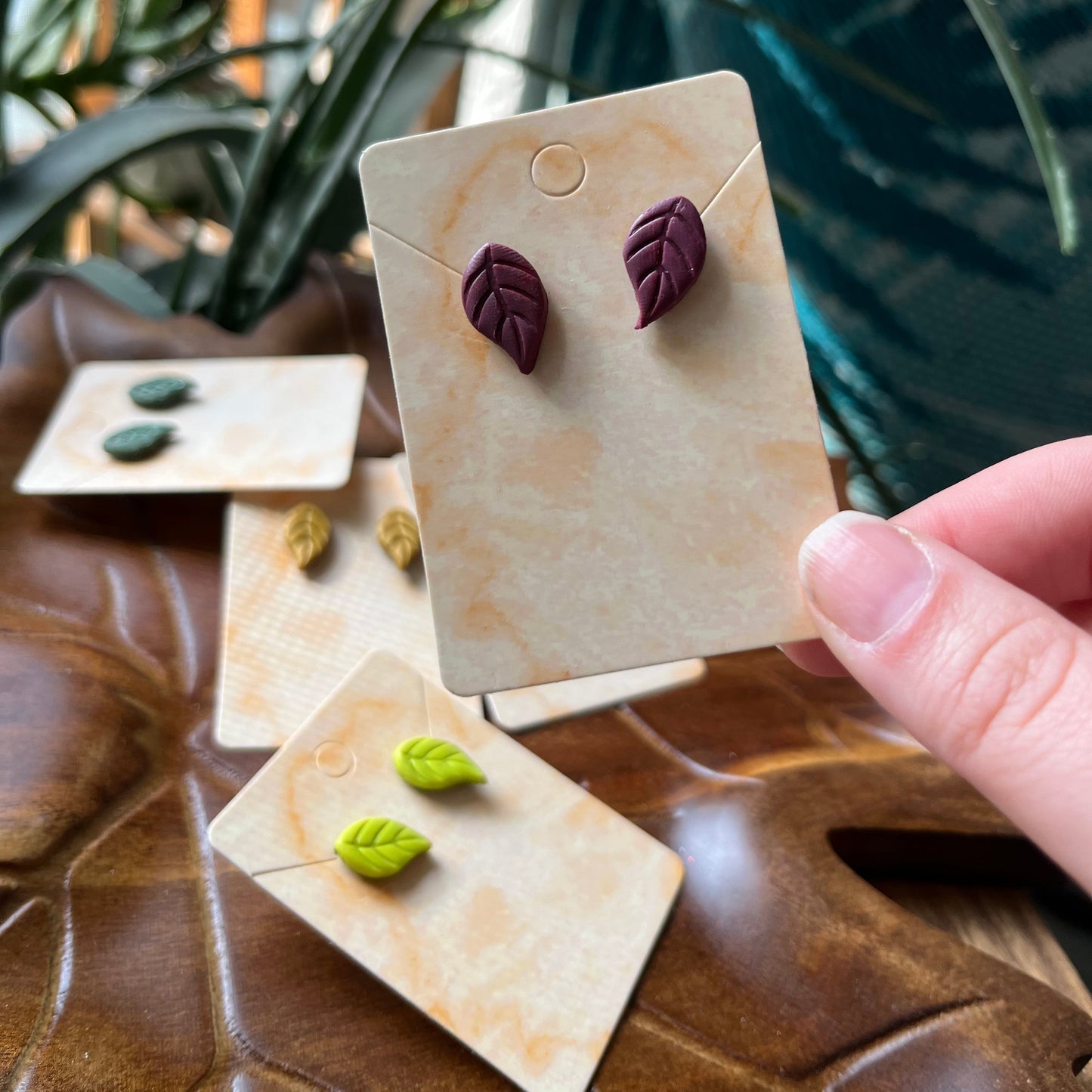 Leaf Studs