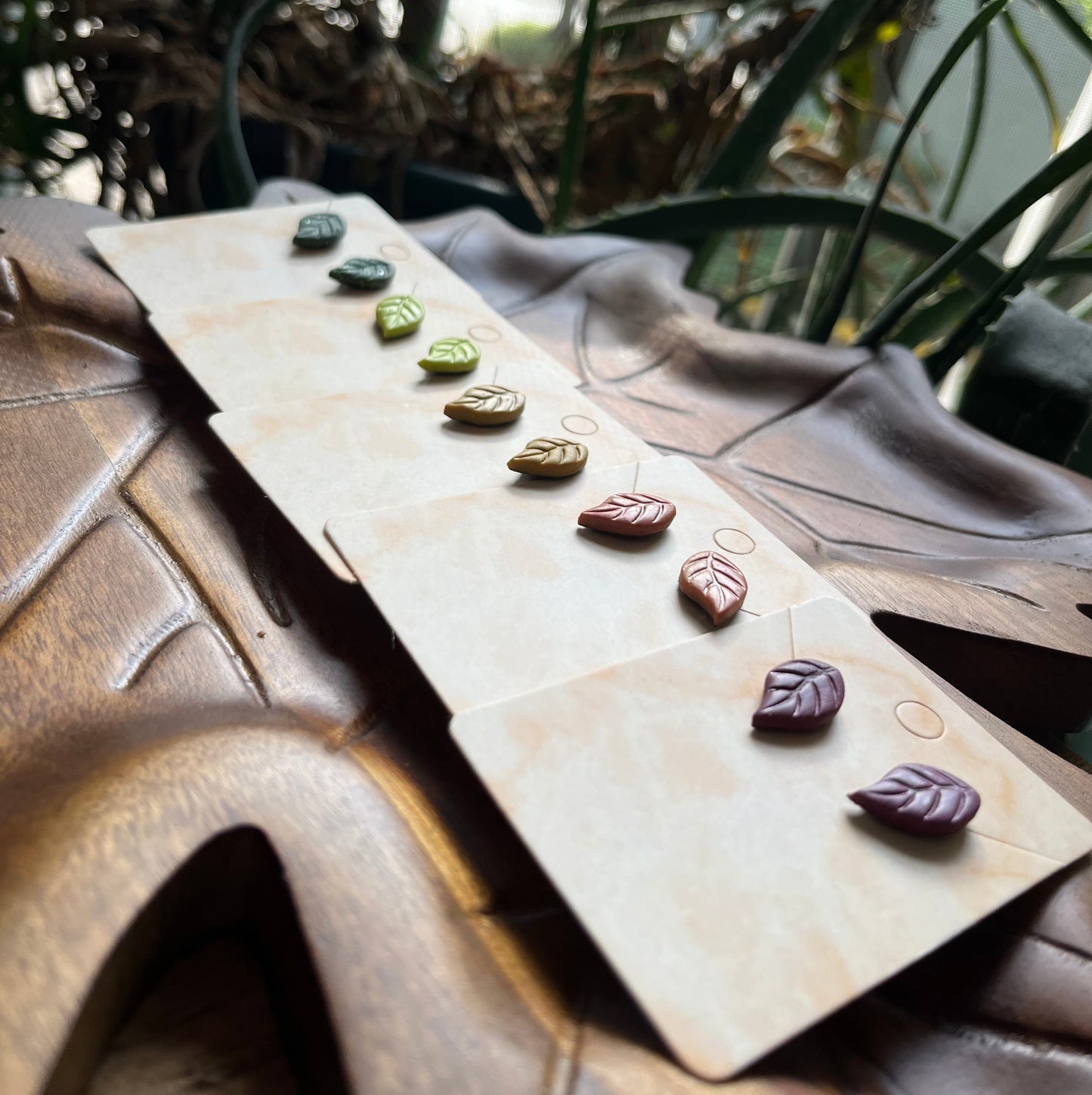 Leaf Studs