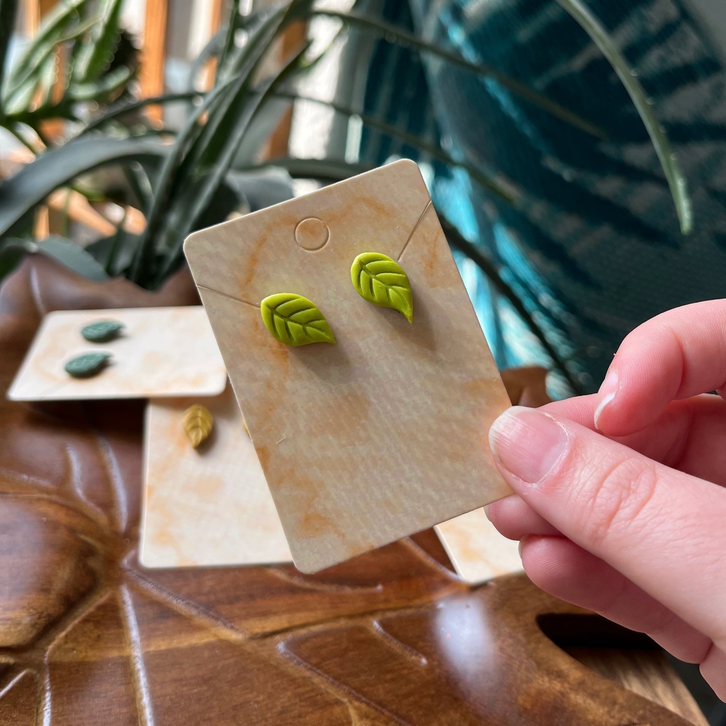 Leaf Studs