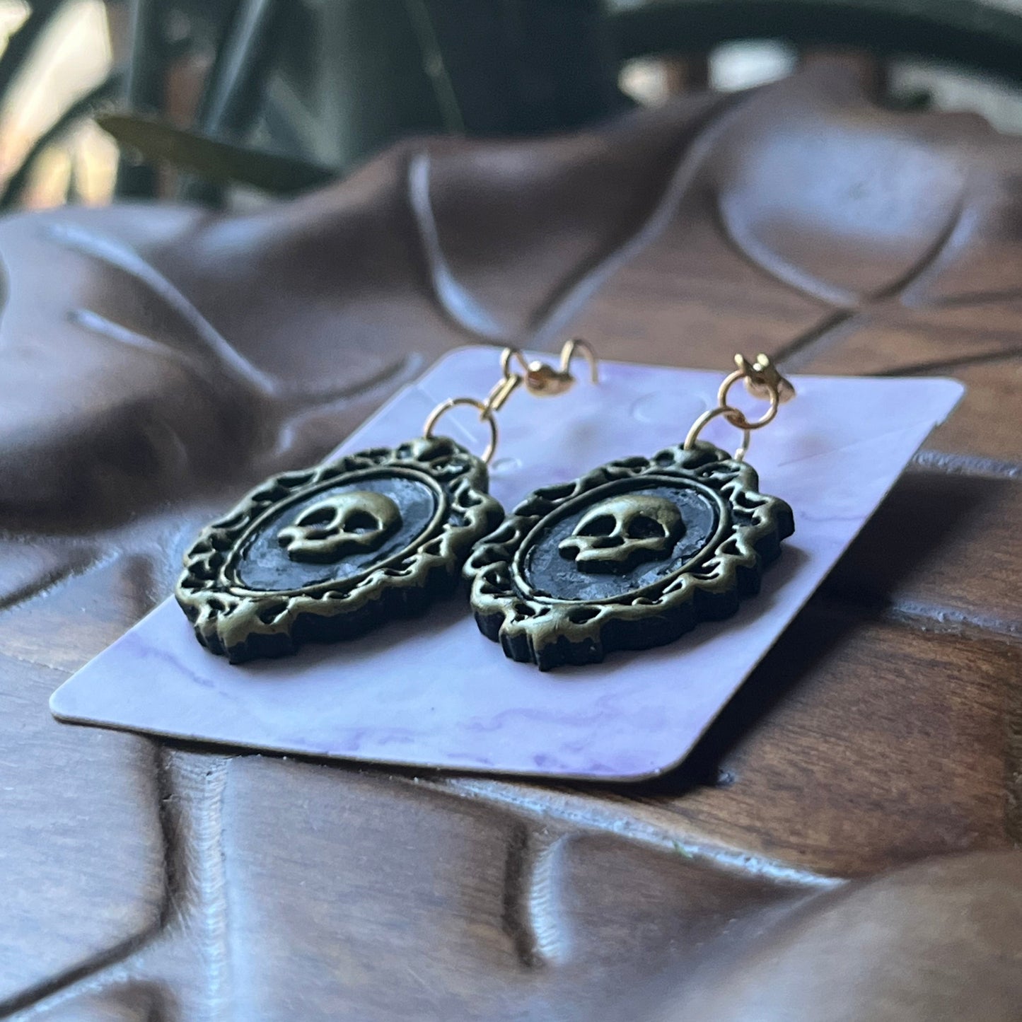 Small Skull Cameo Dangle