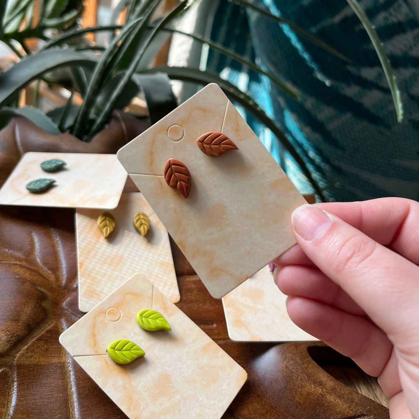 Leaf Studs