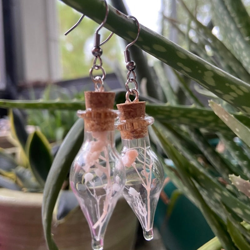 Tear Drop Potion Bottle - Baby's Breath