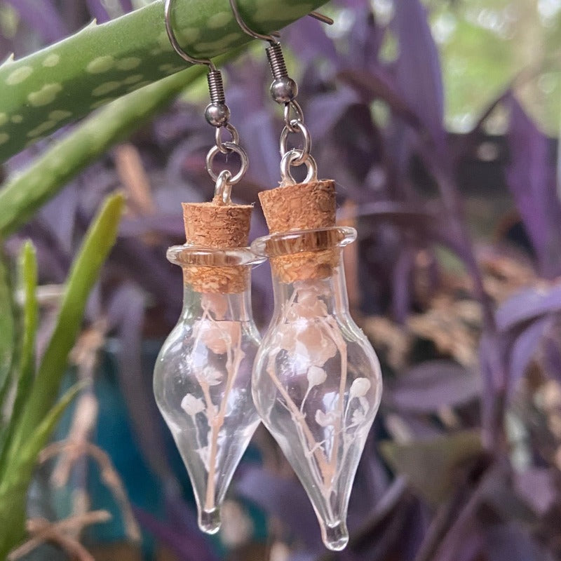 Tear Drop Potion Bottle - Baby's Breath