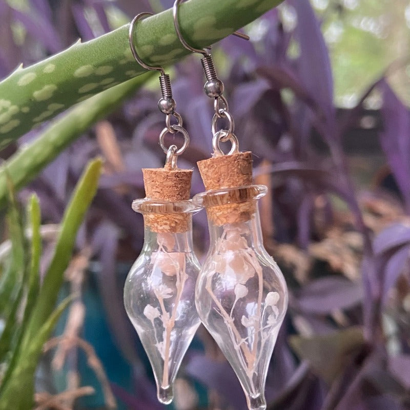 Tear Drop Potion Bottle - Baby's Breath